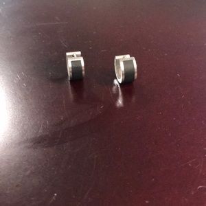 Men’s earrings